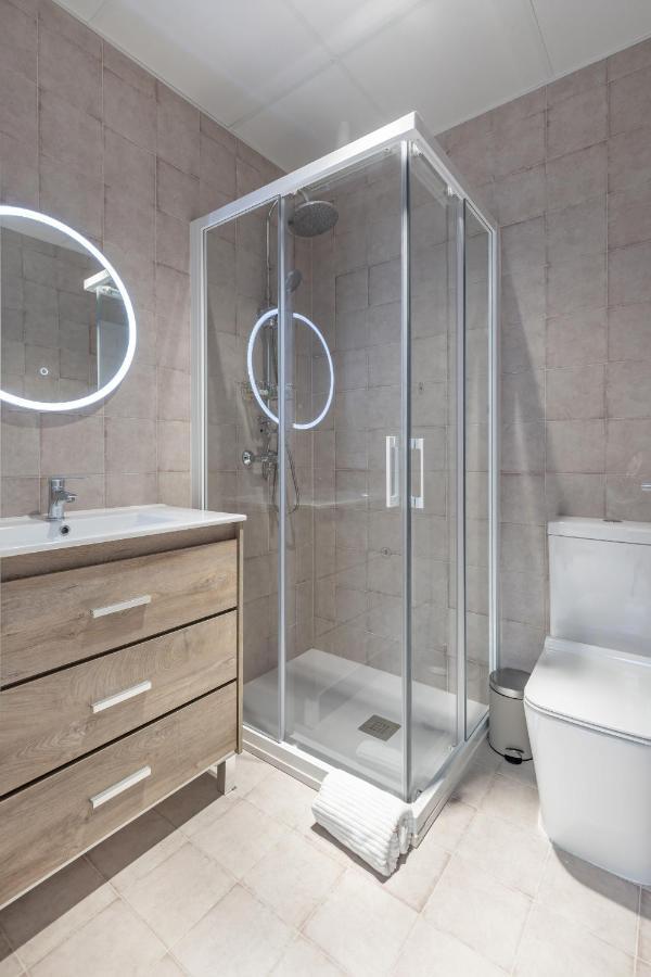 Modern Apartment Close To City Centre Valencia Kültér fotó